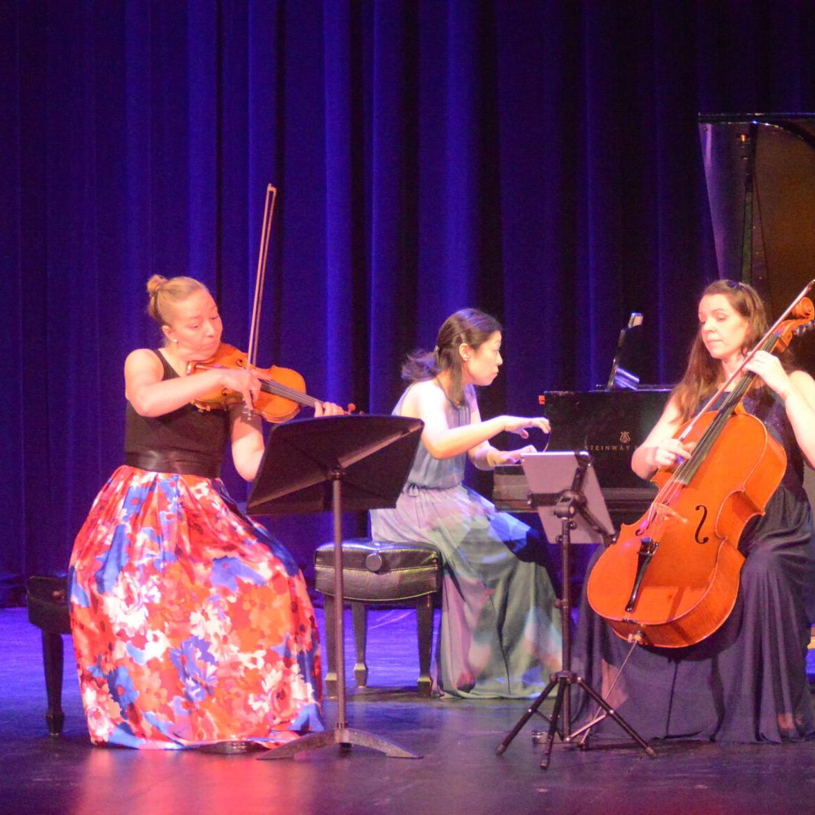Champlain Trio 2